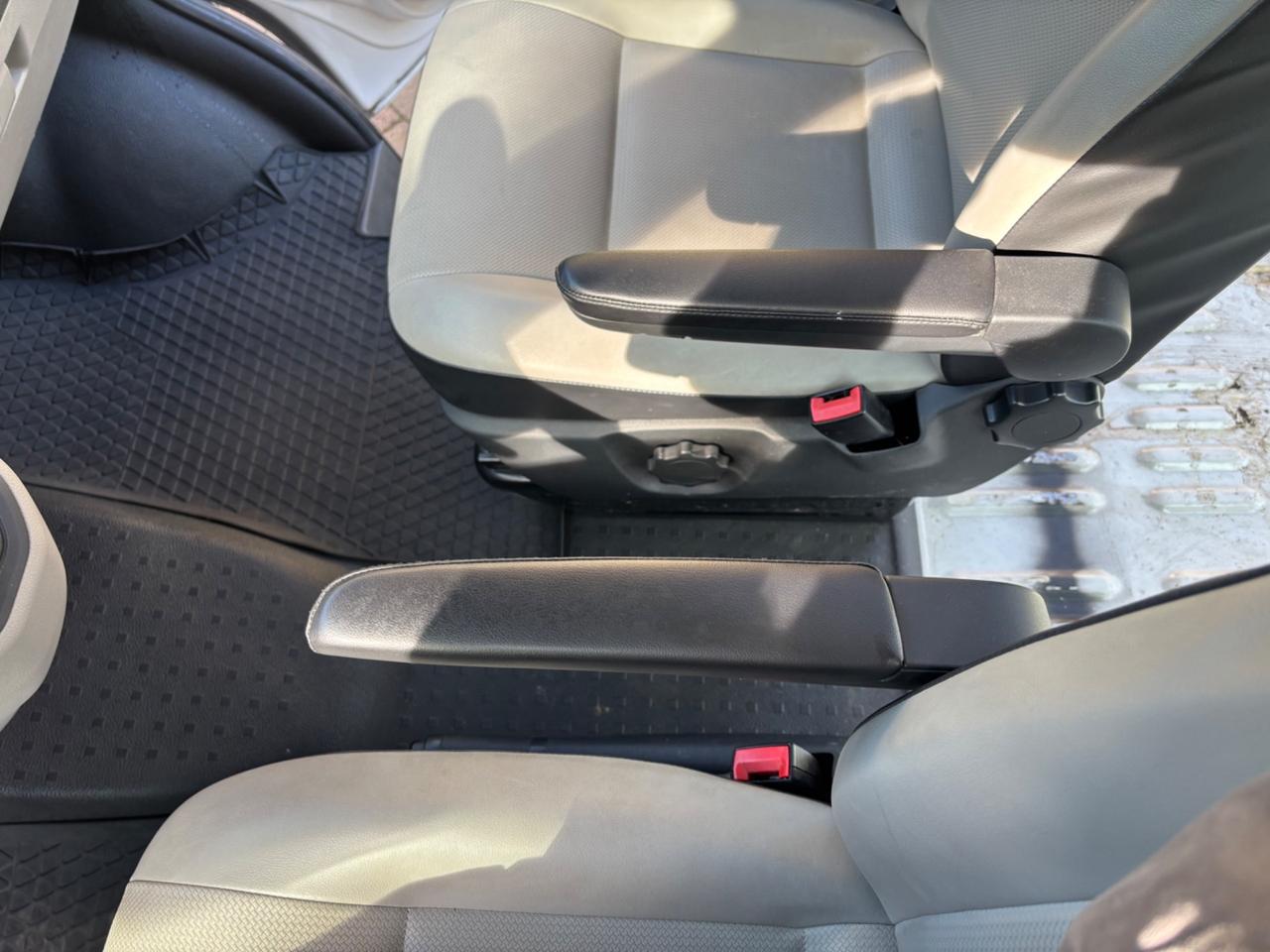 Volkswagen Transporter 2.0 TDI 150CV 4Motion vetrato