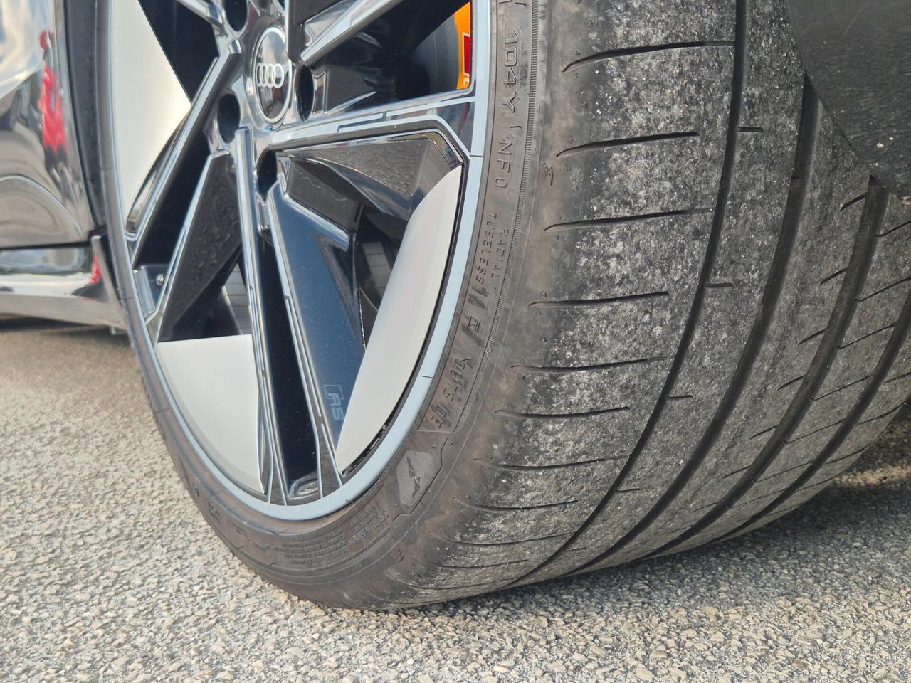 Audi E-tron GT quattro 12/2023