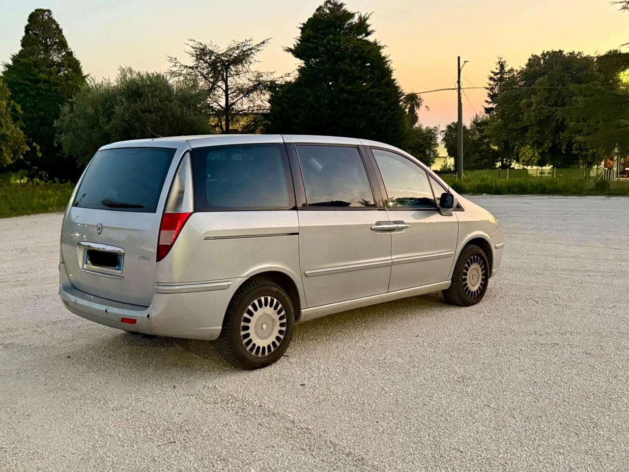 Lancia Phedra 7 posti Diesel 2.2 JTD Emblema Plus