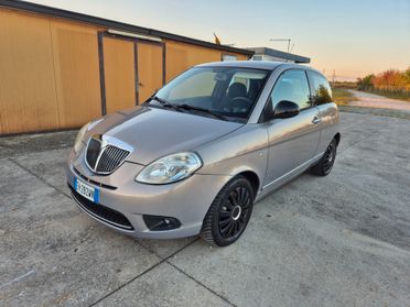 Lancia Ypsilon 1.2 69 CV Diva