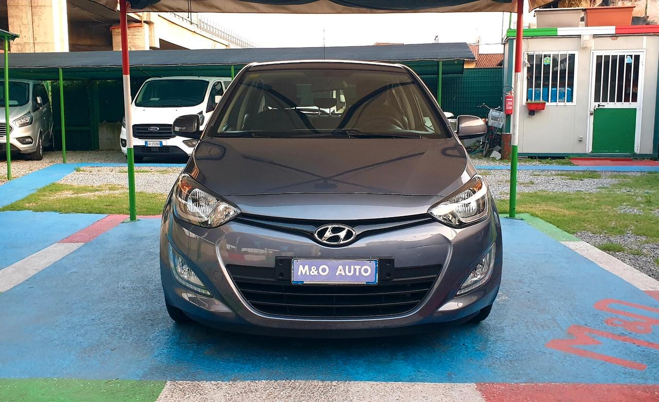 HYUNDAI IX20 1.2 BENZINA 49 MILA KM. OK NEOPATENTATI
