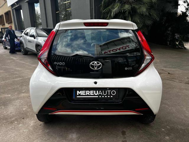 TOYOTA Aygo Connect 1.0 VVT-i 72 CV 5 porte x-clusiv