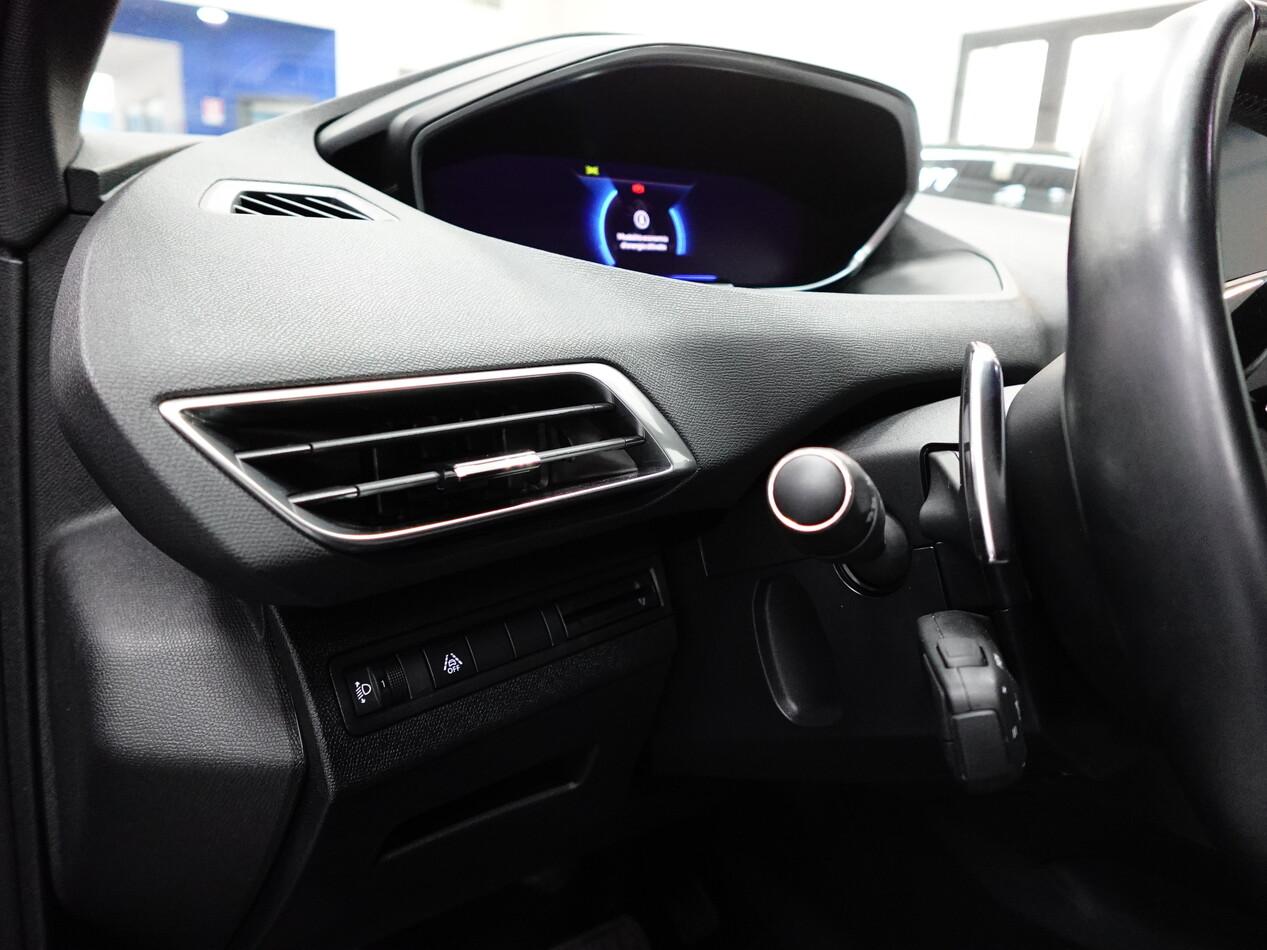 Peugeot 3008 II 1.5 BlueHDI 130 CV EAT8 A_PACK Cat. N1