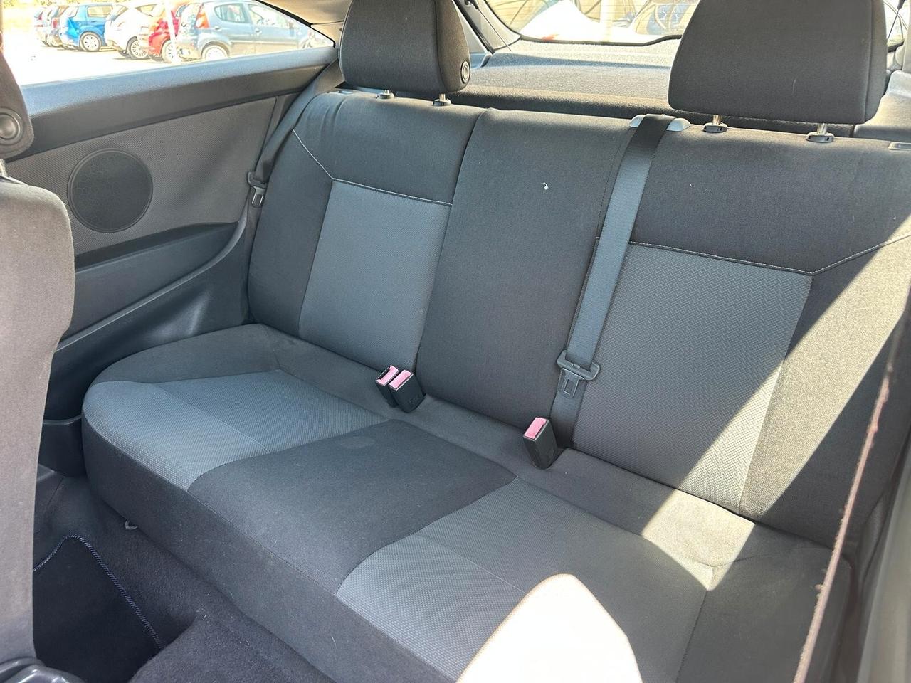 Opel Astra GTC 1.3 Diesel