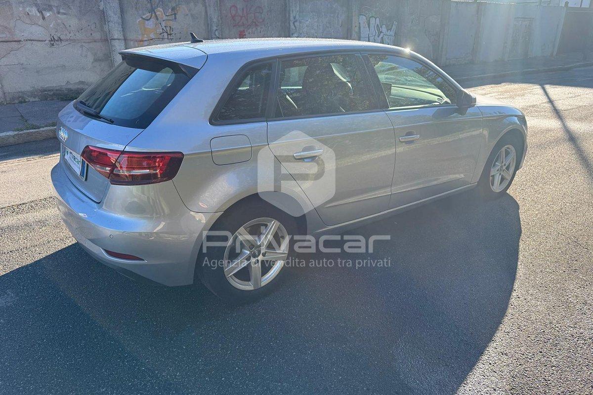 AUDI A3 Sedan 35 TDI S tronic Business