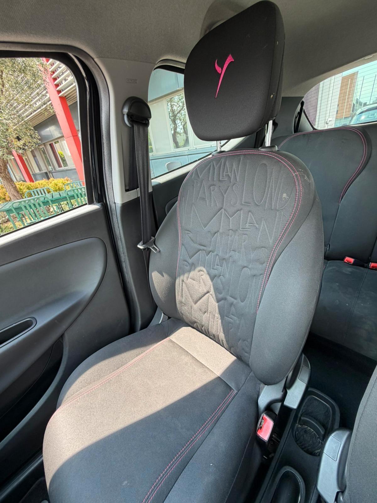 Lancia Ypsilon 0.9 TwinAir 85 CV 5 porte Benzina Metano Ecochic