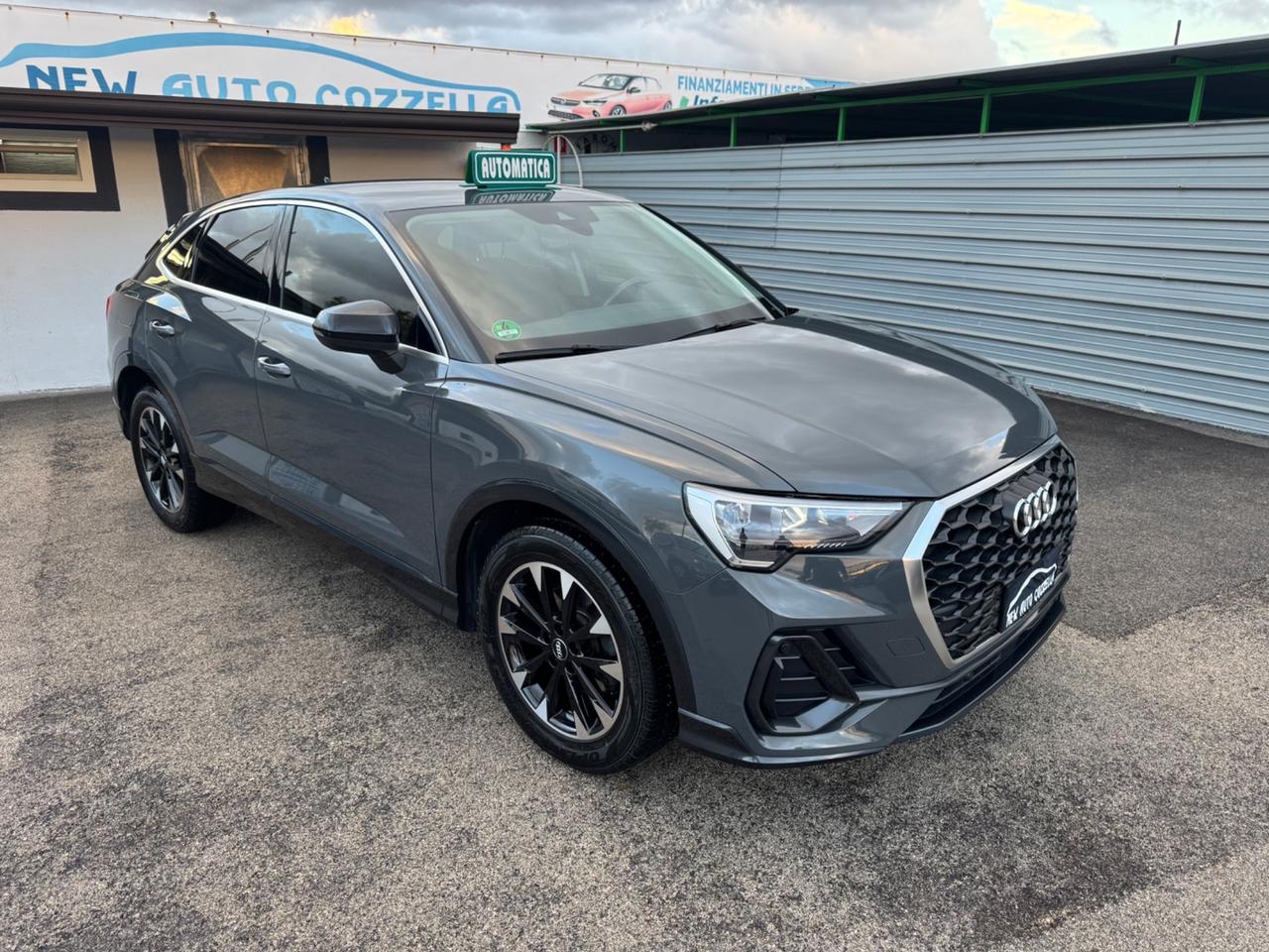 Audi Q3 35 TDI S tronic Business