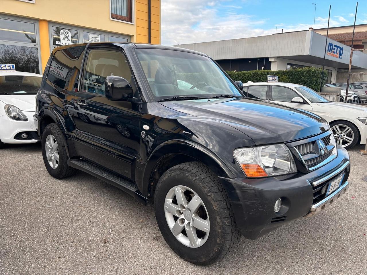 Mitsubishi Pajero 3.2 160cv con 230000 km