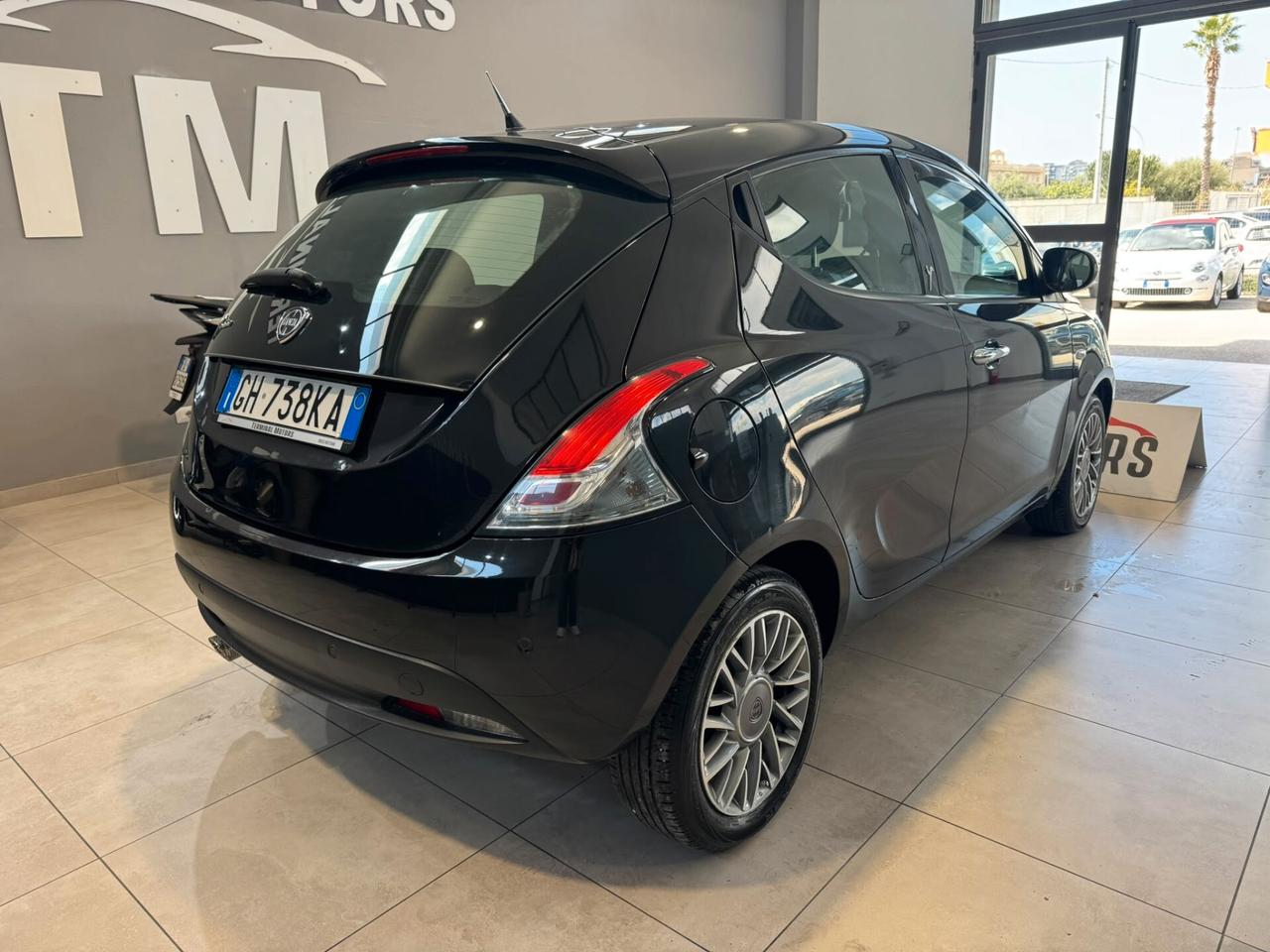 Lancia Ypsilon 1.3 MJT 16V 95 CV 5 porte S&S Gold