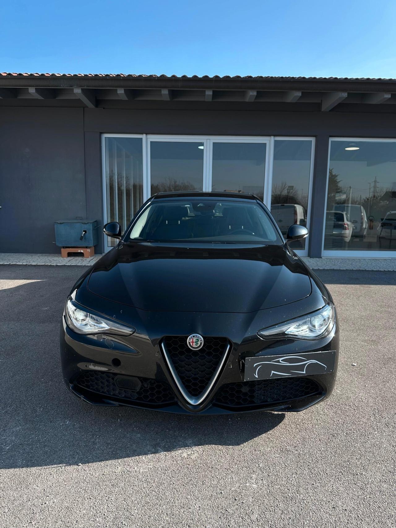 Alfa Romeo Giulia 2.2 Turbodiesel 190 CV AT8 AWD Q4 Executive