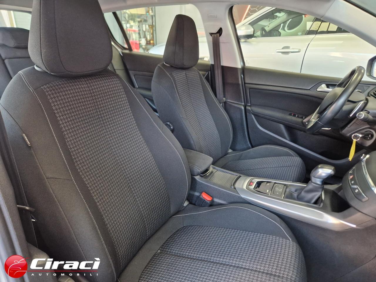 Peugeot 308 BlueHDi 130 EAT8 Business