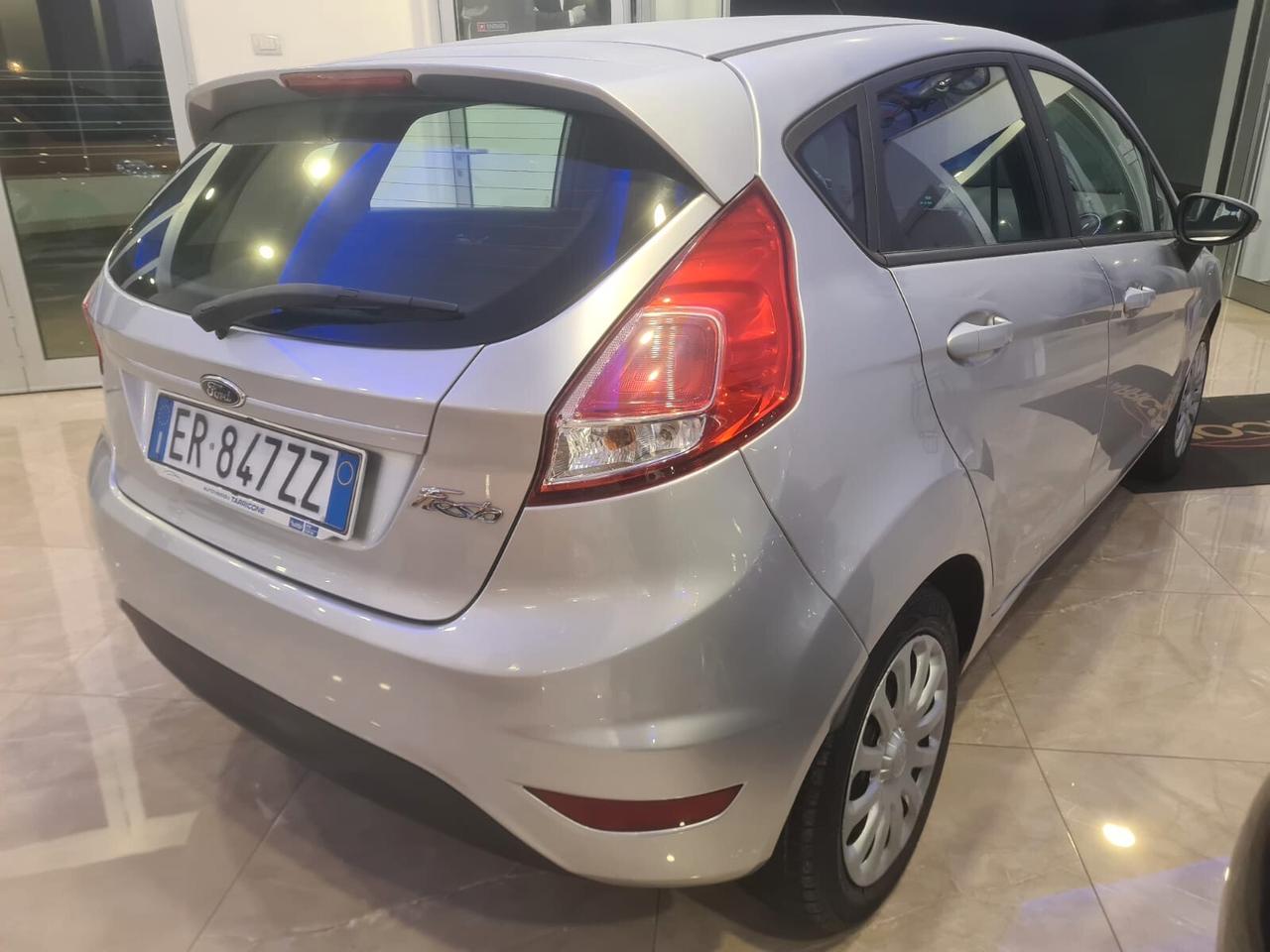 Ford Fiesta 1.2 60CV 5 porte