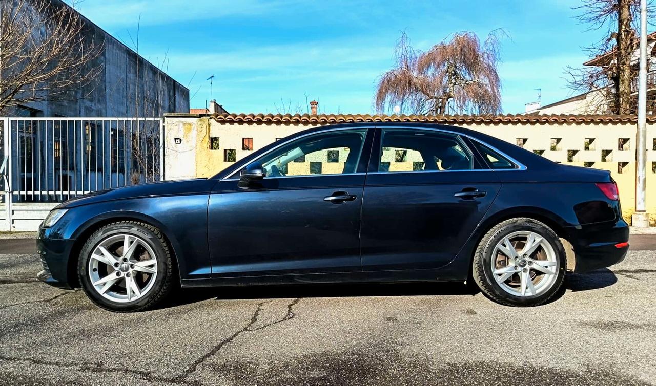 Audi A4 2.0 TDI ultra 136CV Business