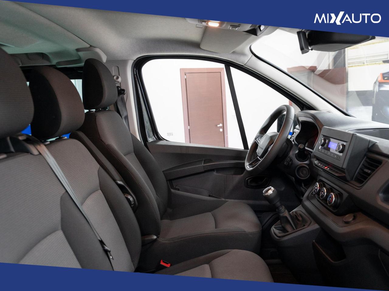 RENAULT Trafic Passenger 2.0 Blue DCI 150CV L2 Authentic