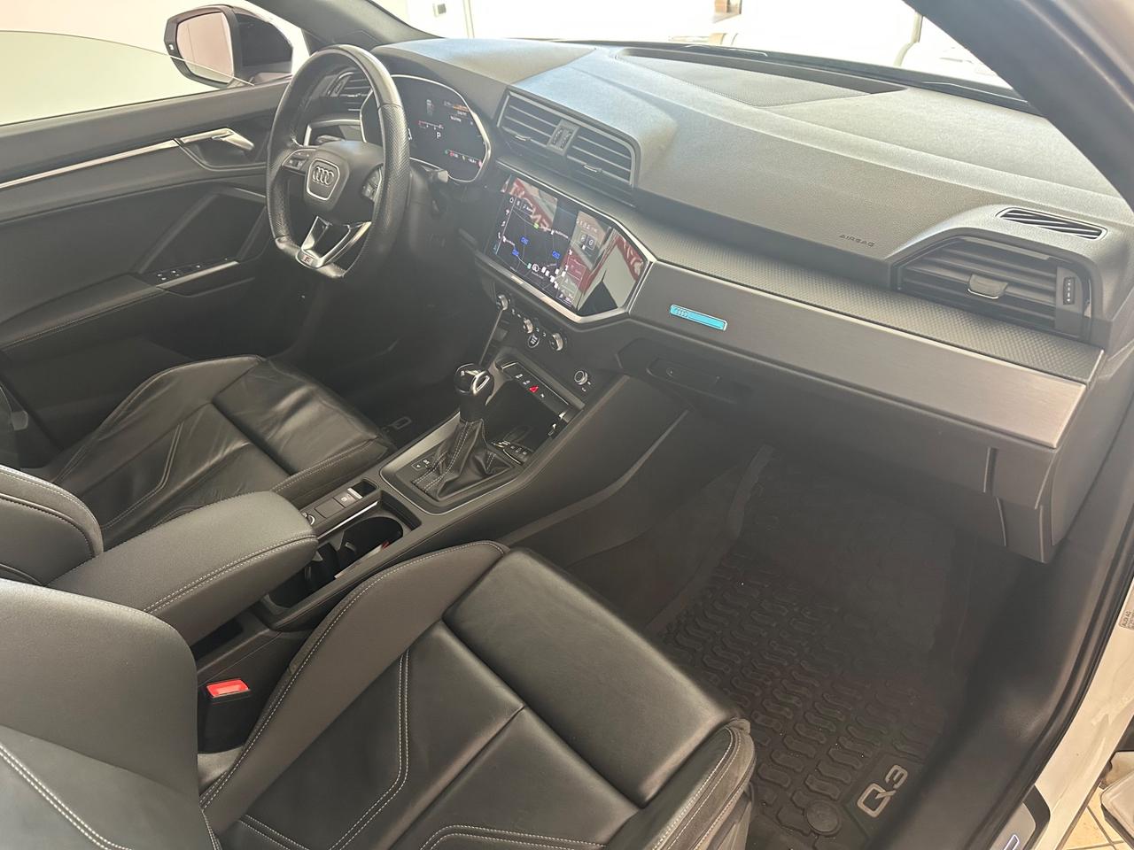 Audi Q3 35 TDI S tronic line edition