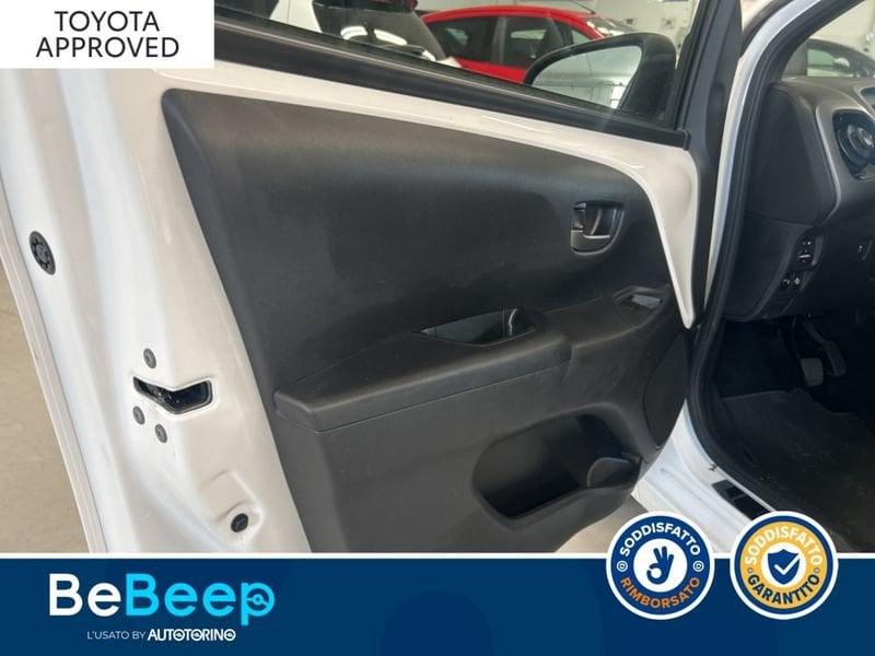 Toyota Aygo 5P 1.0 X-WAVE M-MT 72CV