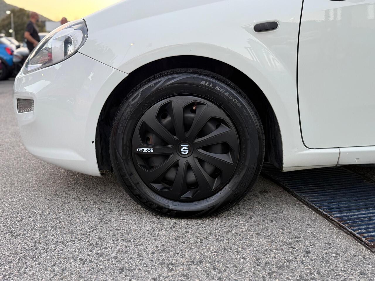 Fiat Punto 1.3 MJT II S&S 95 CV 5 porte Street