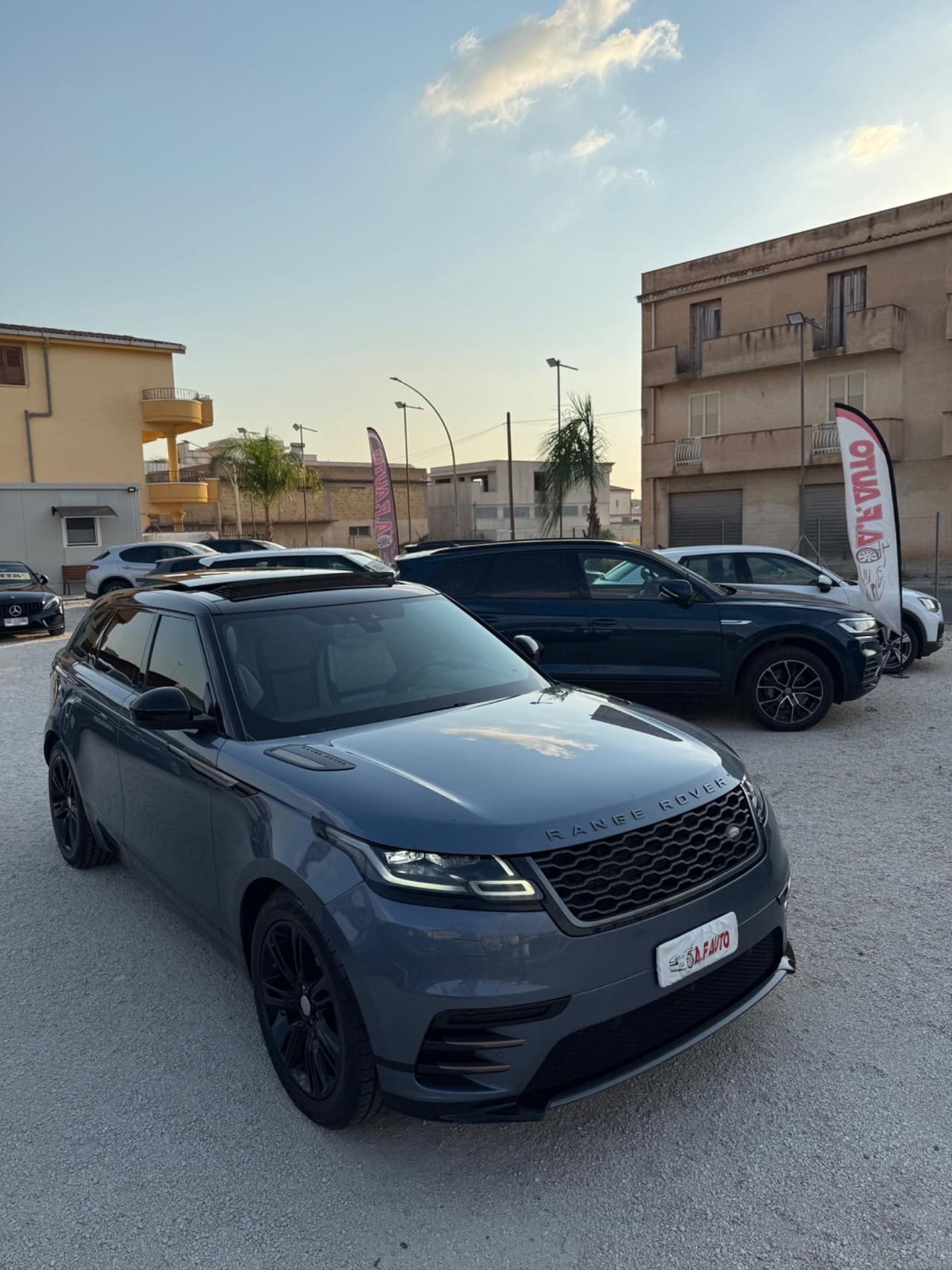 Land Rover Range Velar 2.0D I4 240 CV R-Dynamic HSE