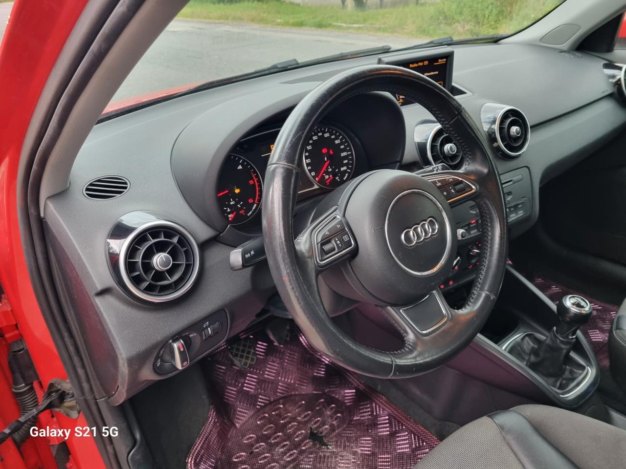 Audi A1 1.6 TDI Ambition 90 Cv Anno 2012
