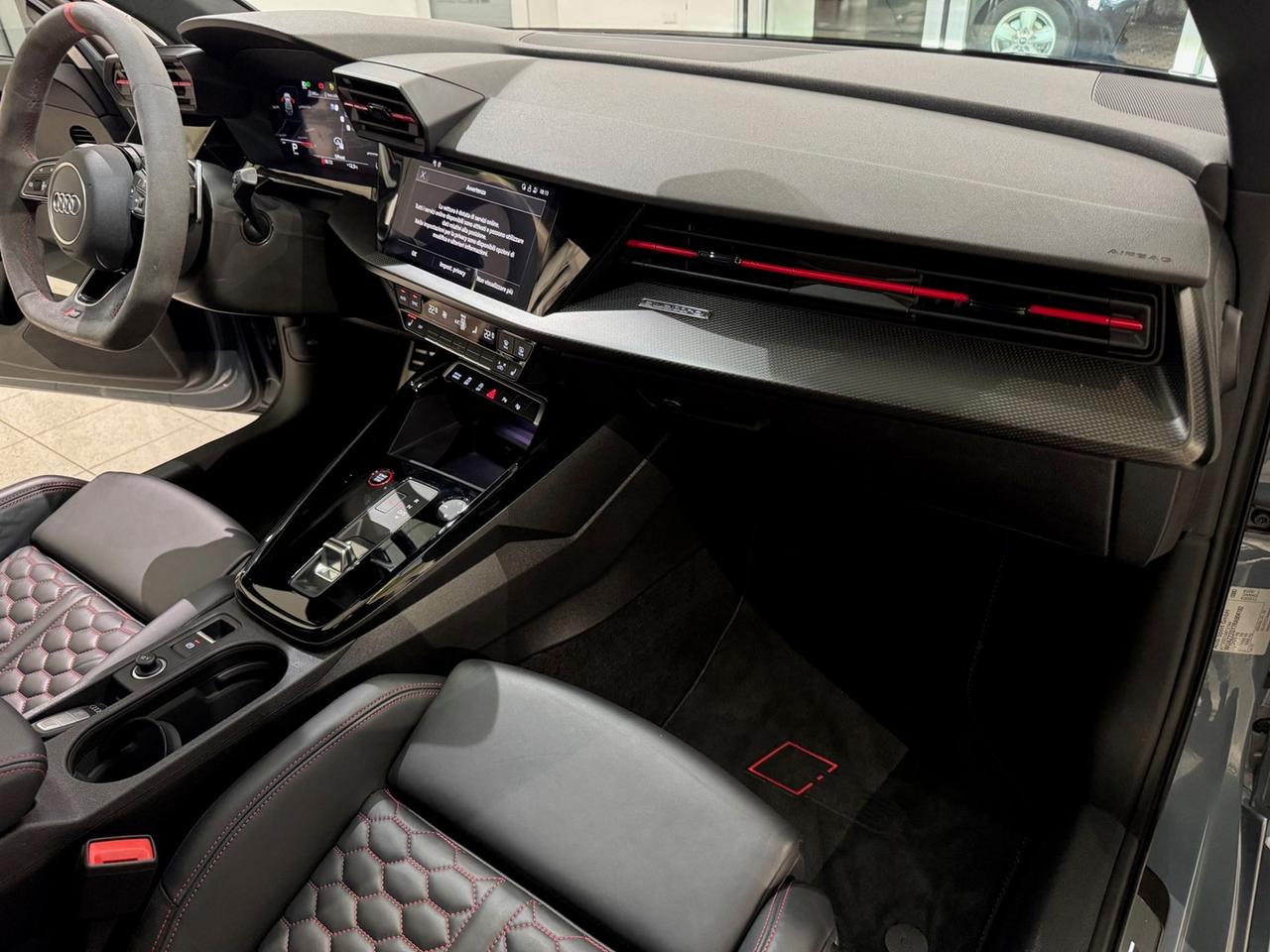 AUDI A3 IV 2020 Sportback RS3 Sportback 2.5 tfsi quattro s-tronic - GOMME NUOVE!