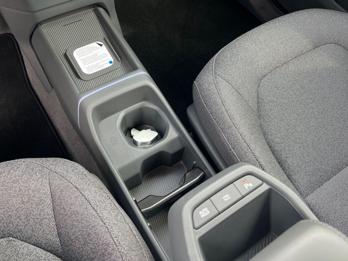 KIA EV2 SR FWD EARTH 22 CMF SND