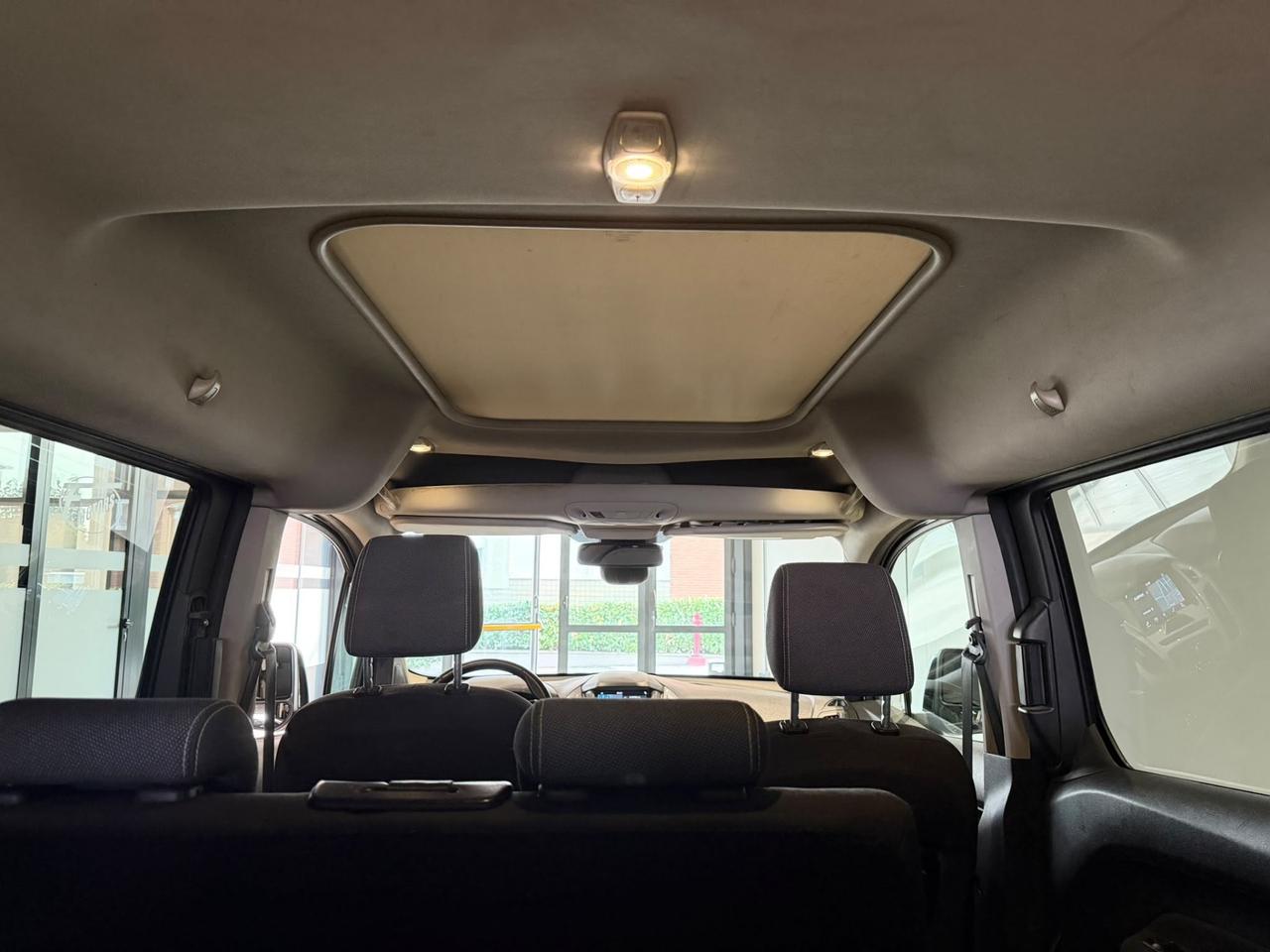 Ford Tourneo Connect 7 posti Titanium