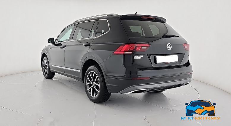 Volkswagen Tiguan Allspace 7 POSTI