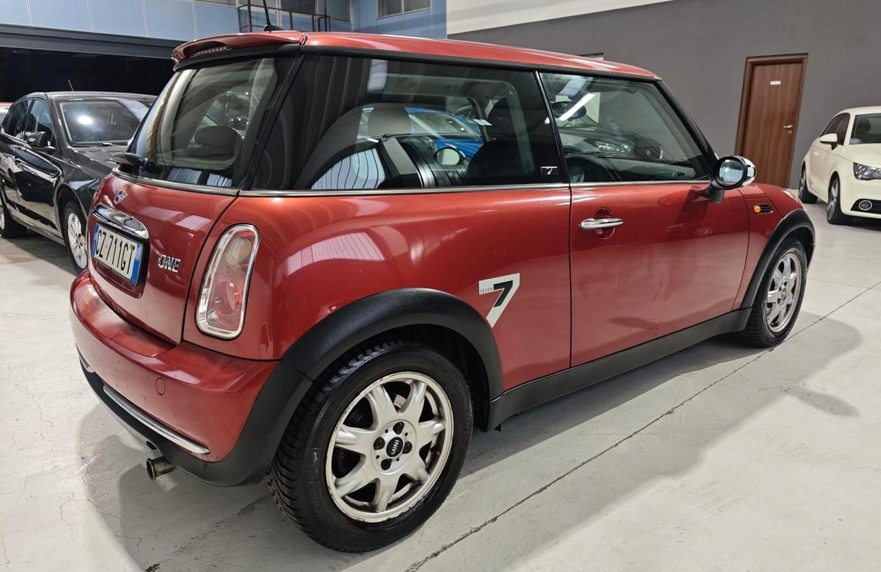 Mini One Benzina Neopatentati