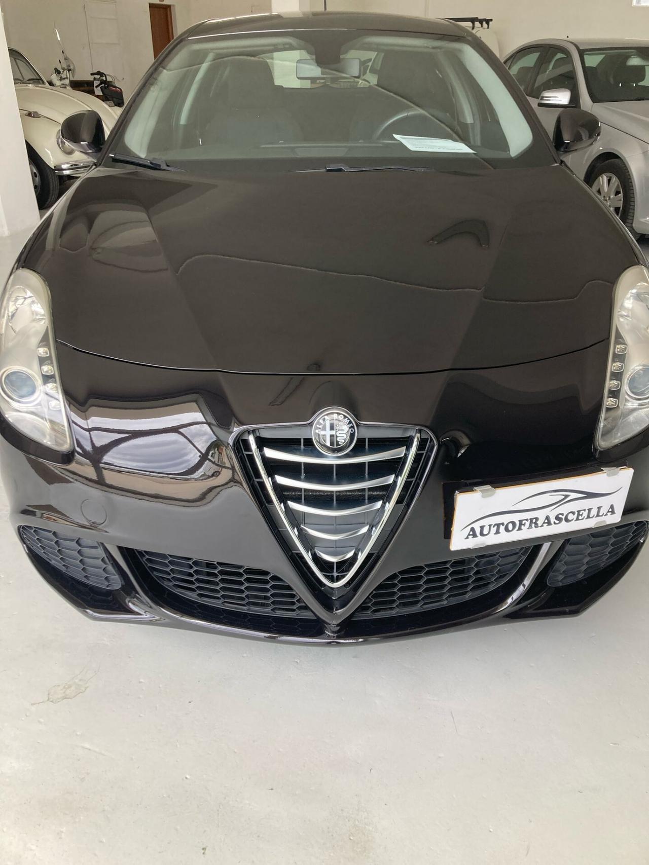 Alfa Romeo Giulietta 2.0 JTDm-2 140 CV Distinctive