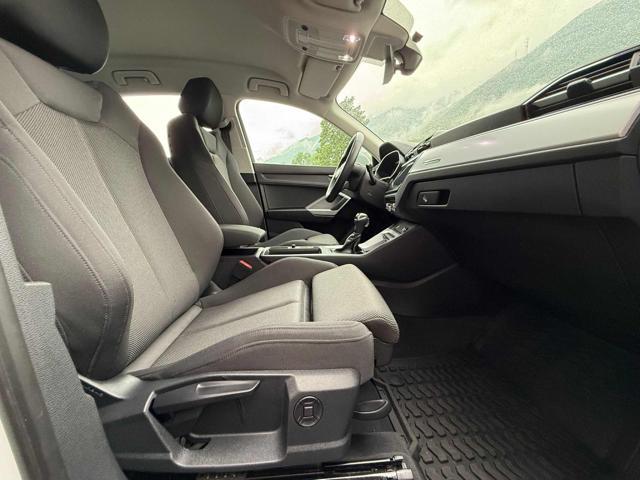 AUDI Q3 35 TFSI S line edition