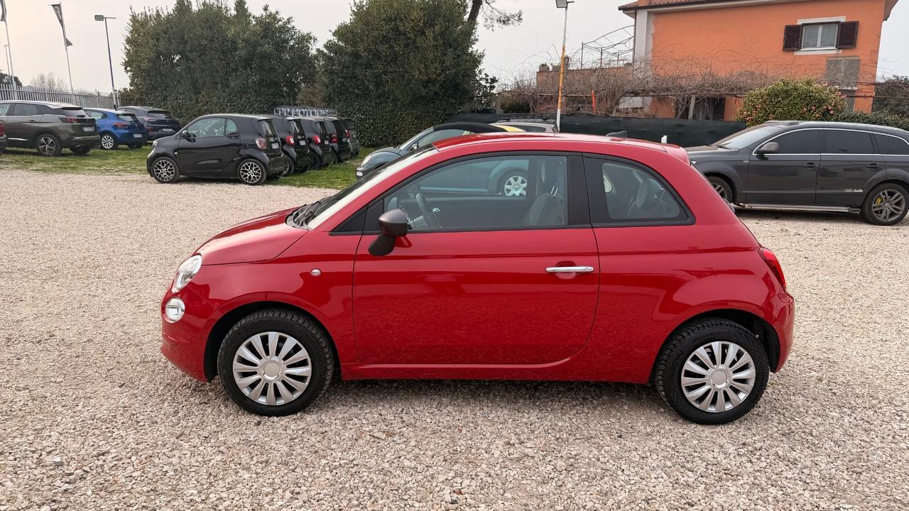 Fiat 500 1.0 Hybrid Red