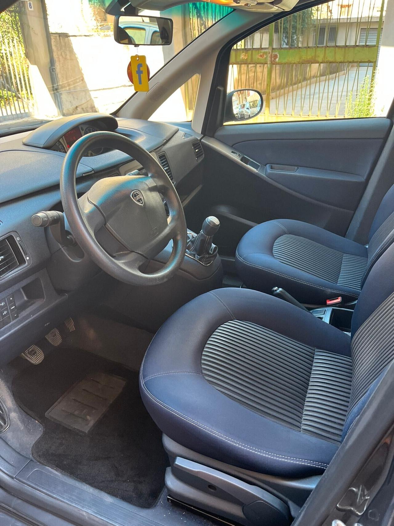 Lancia Musa 1.3 Multijet