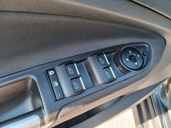 FORD C-MAX 1.5 TDCi 120 CV S&S TITANIUM