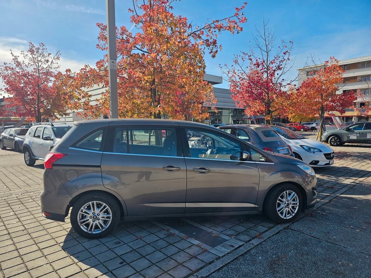 Ford C-Max 1.6 TDCi 95CV Titanium