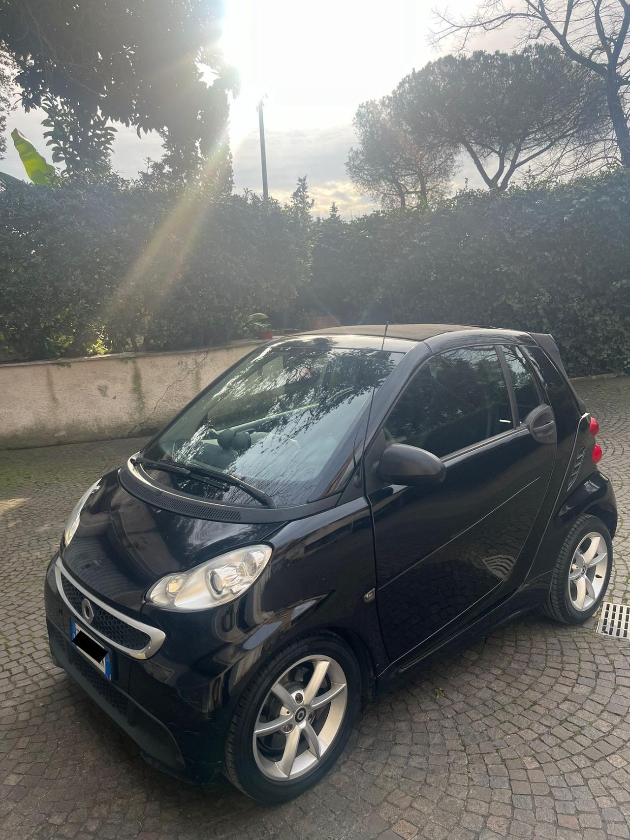 Smart ForTwo 1000 52 kW MHD cabrio passion