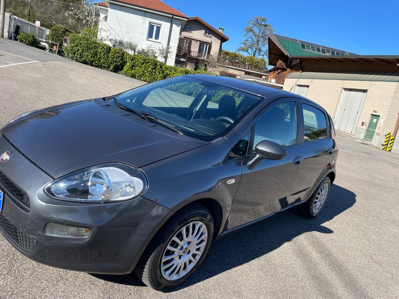 Fiat Grande Punto va bene per neopatentati