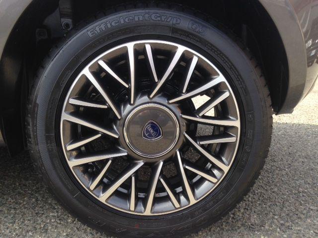 LANCIA Ypsilon 1.0 70cv 5p Hybrid Platino