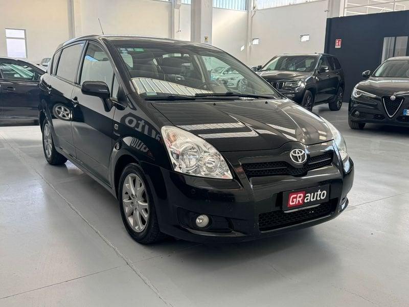 Toyota Corolla Corolla Verso 2.2 16V D-4D DPF MY'08