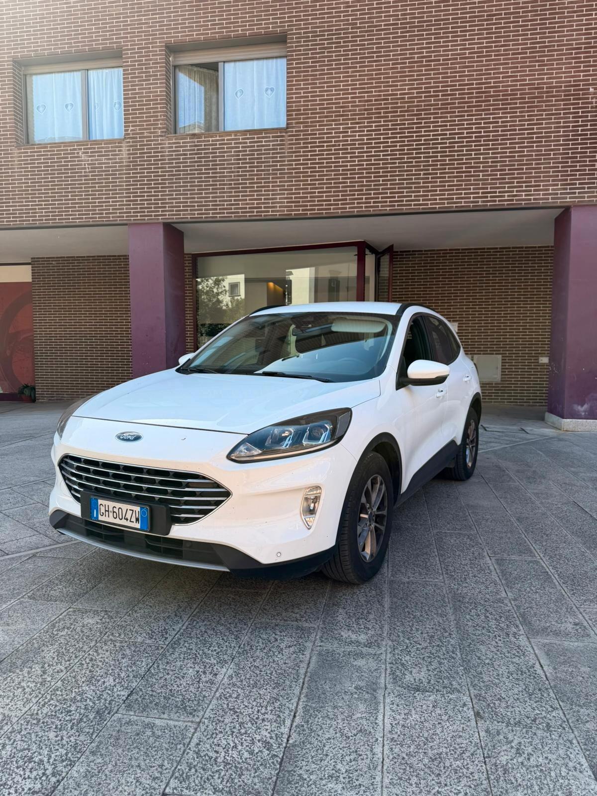 Ford Kuga 1.5 EcoBlue 120 CV 2WD Connect