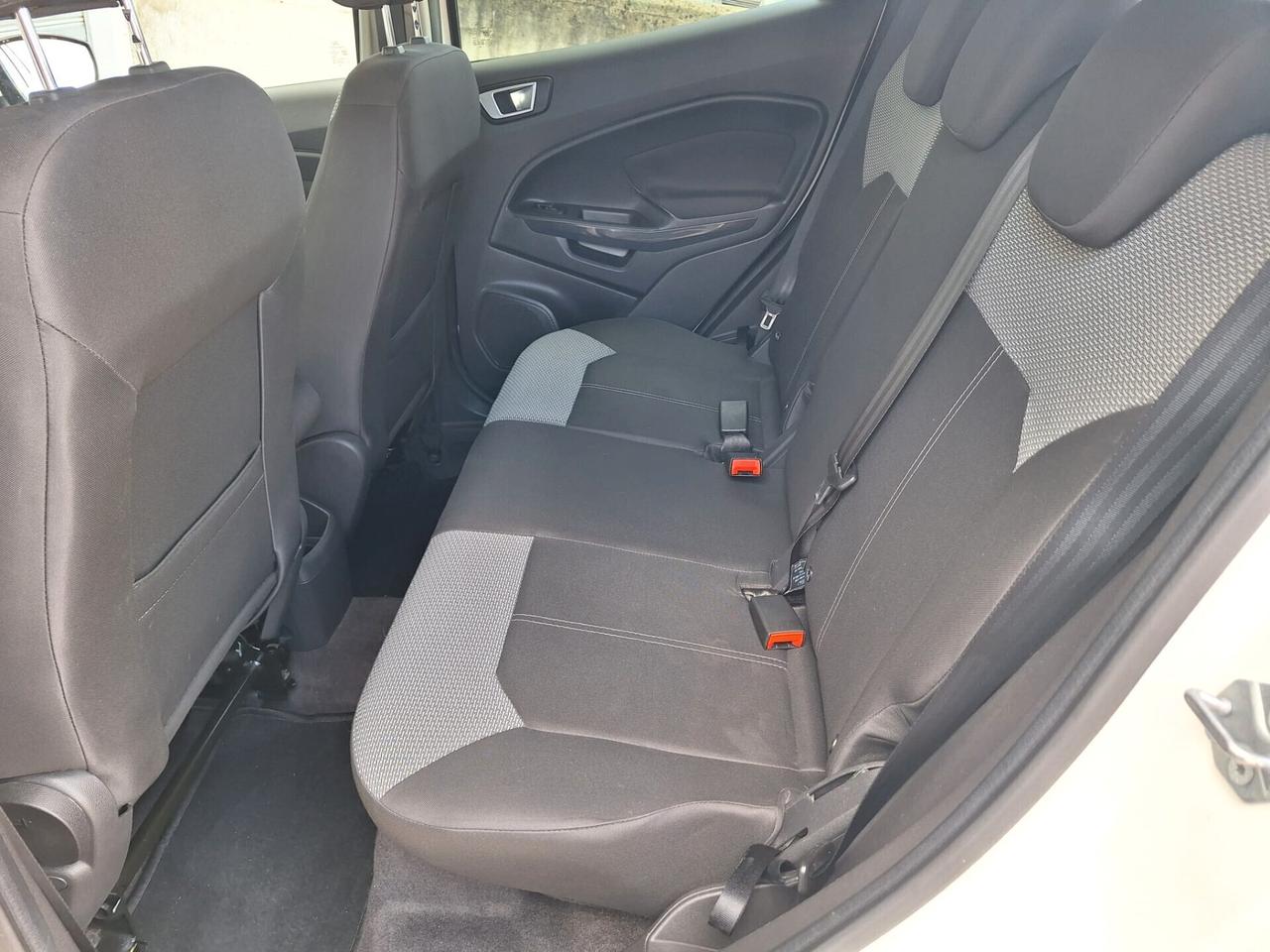Ford EcoSport 1.5. Finanziabile Da €189,24