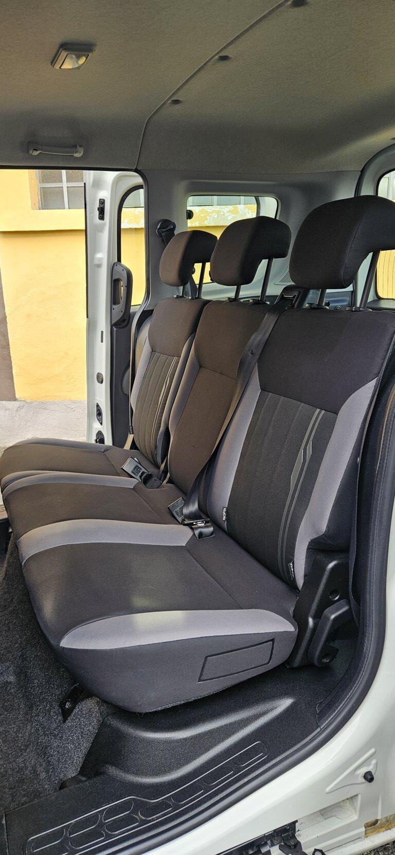 Fiat Doblò 1.6 MJT 16V 120CV Easy - KM. 68.000 - 7 POSTI - UNICO PROPRIETARIO !