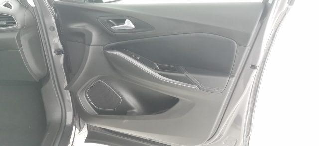 OPEL Grandland 1.5 diesel Ecotec aut. Business Elegance