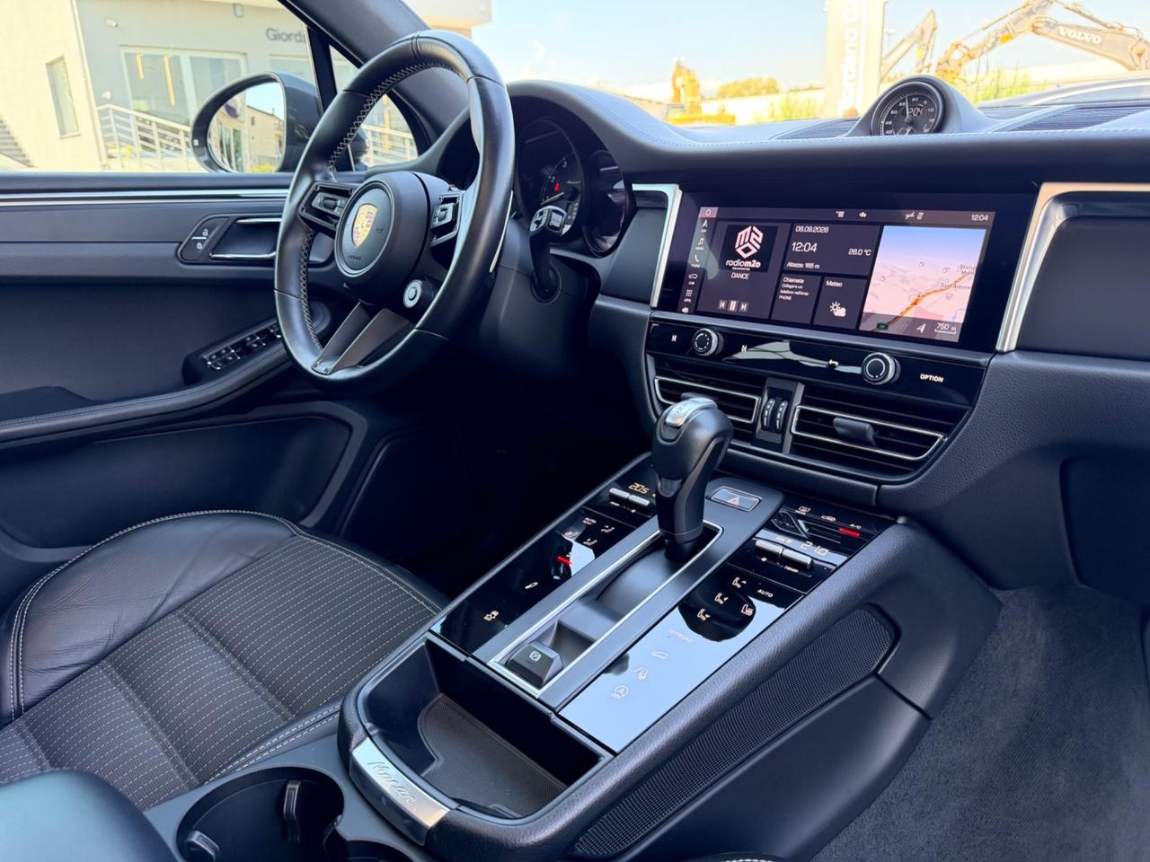 Porsche Macan 2.0 T 265cv Full tetto apribile in garanzia totale