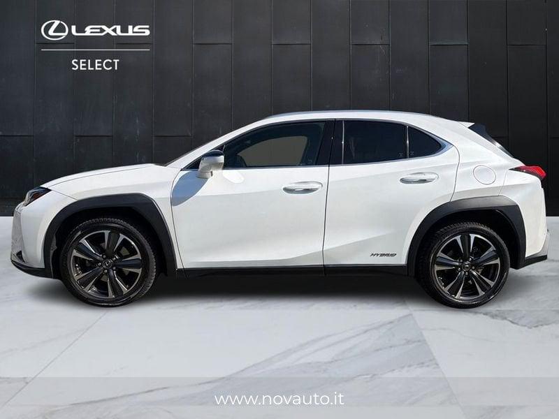 Lexus UX Hybrid Premium 2WD