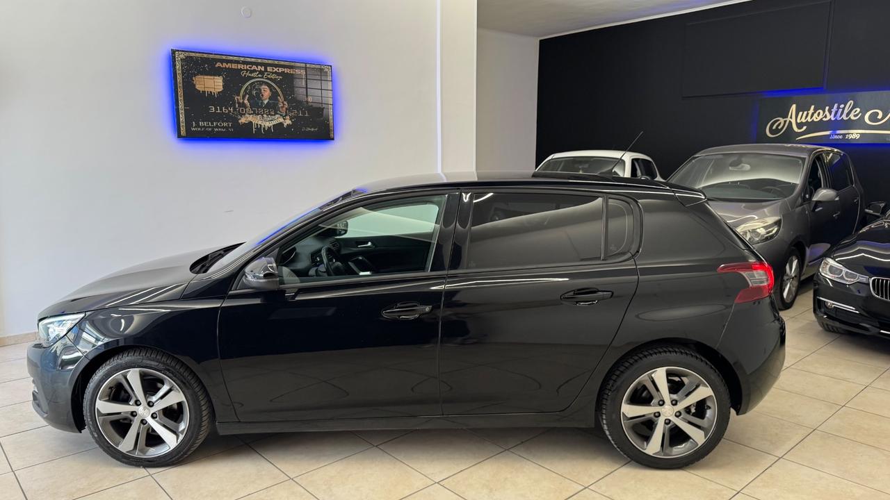 Peugeot 308 BlueHDi 120 S&S Allure-2018