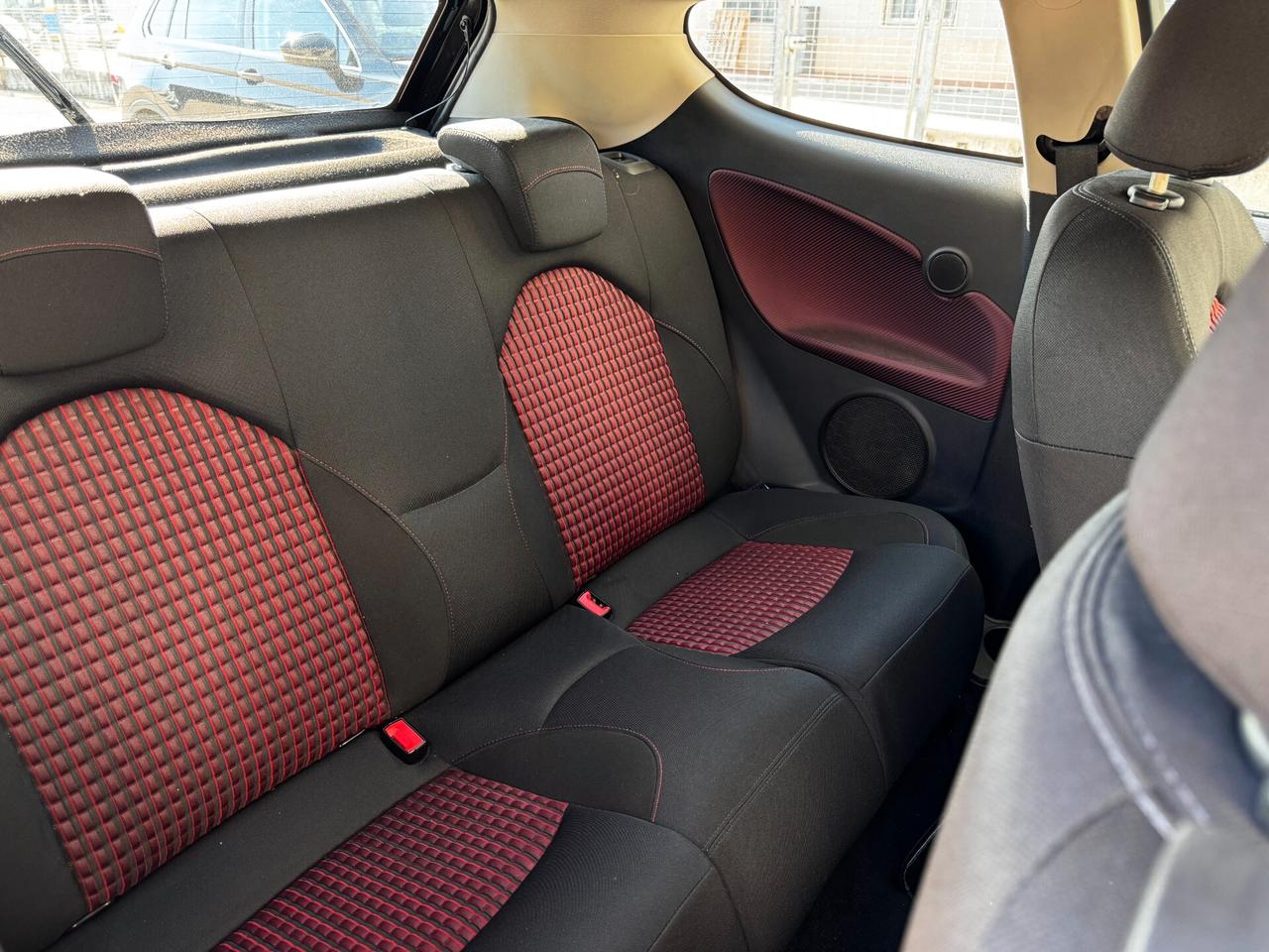 Alfa Romeo MiTo 1.4 78 CV Distinctive Sport Pack