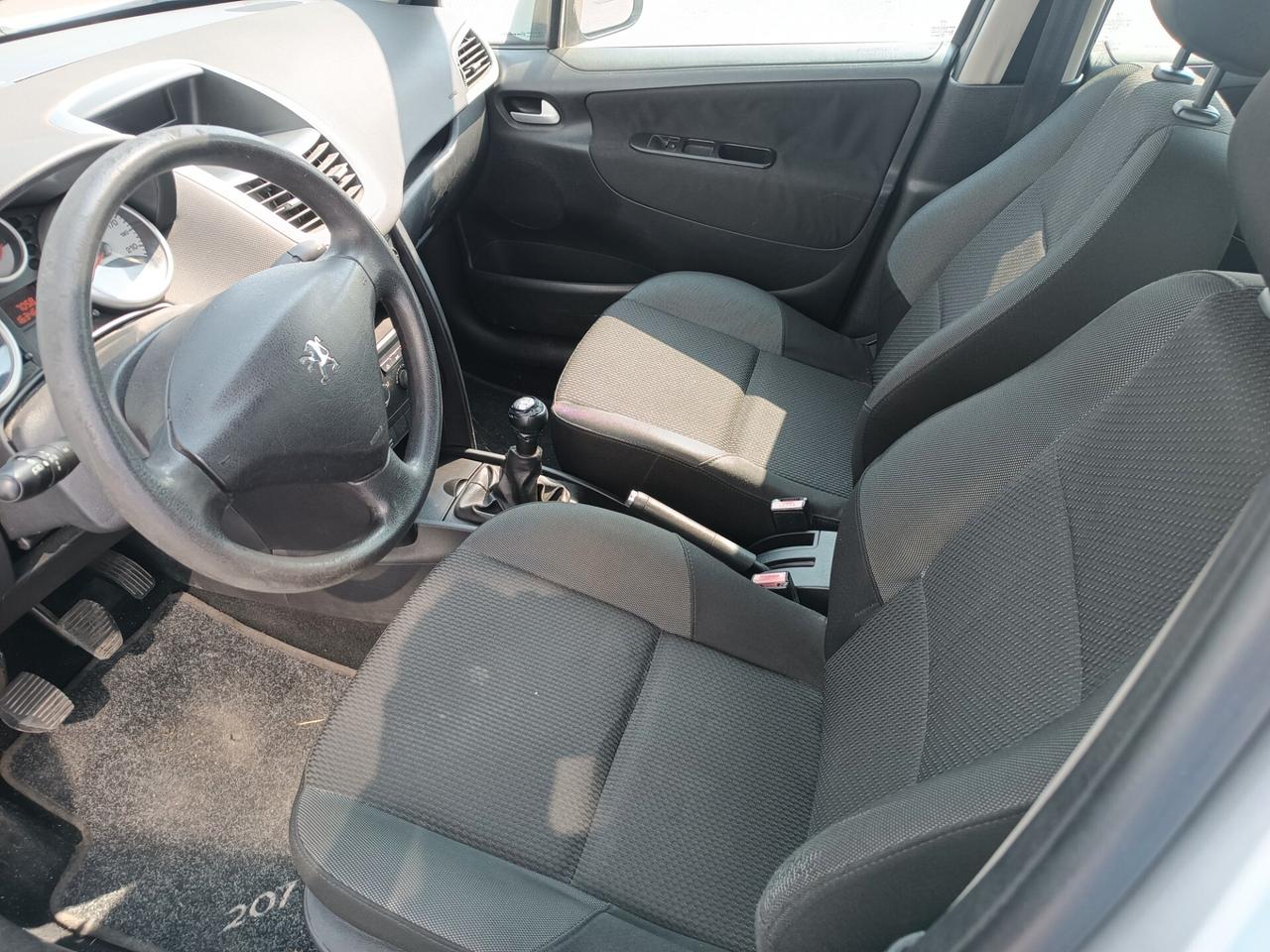 Peugeot 207 1.4 8V 75CV 3p. X Line ECO GPL