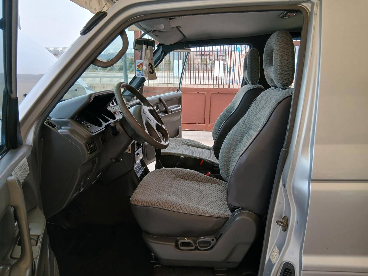 Mitsubishi Pajero 2.5 TDI 3p gancio traino 98