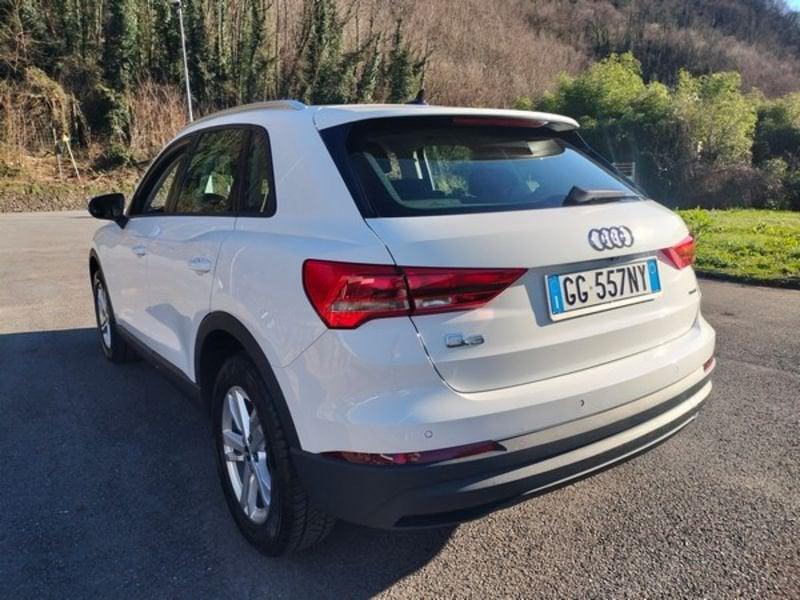 Audi Q3 35 TDI quattro S tronic Business