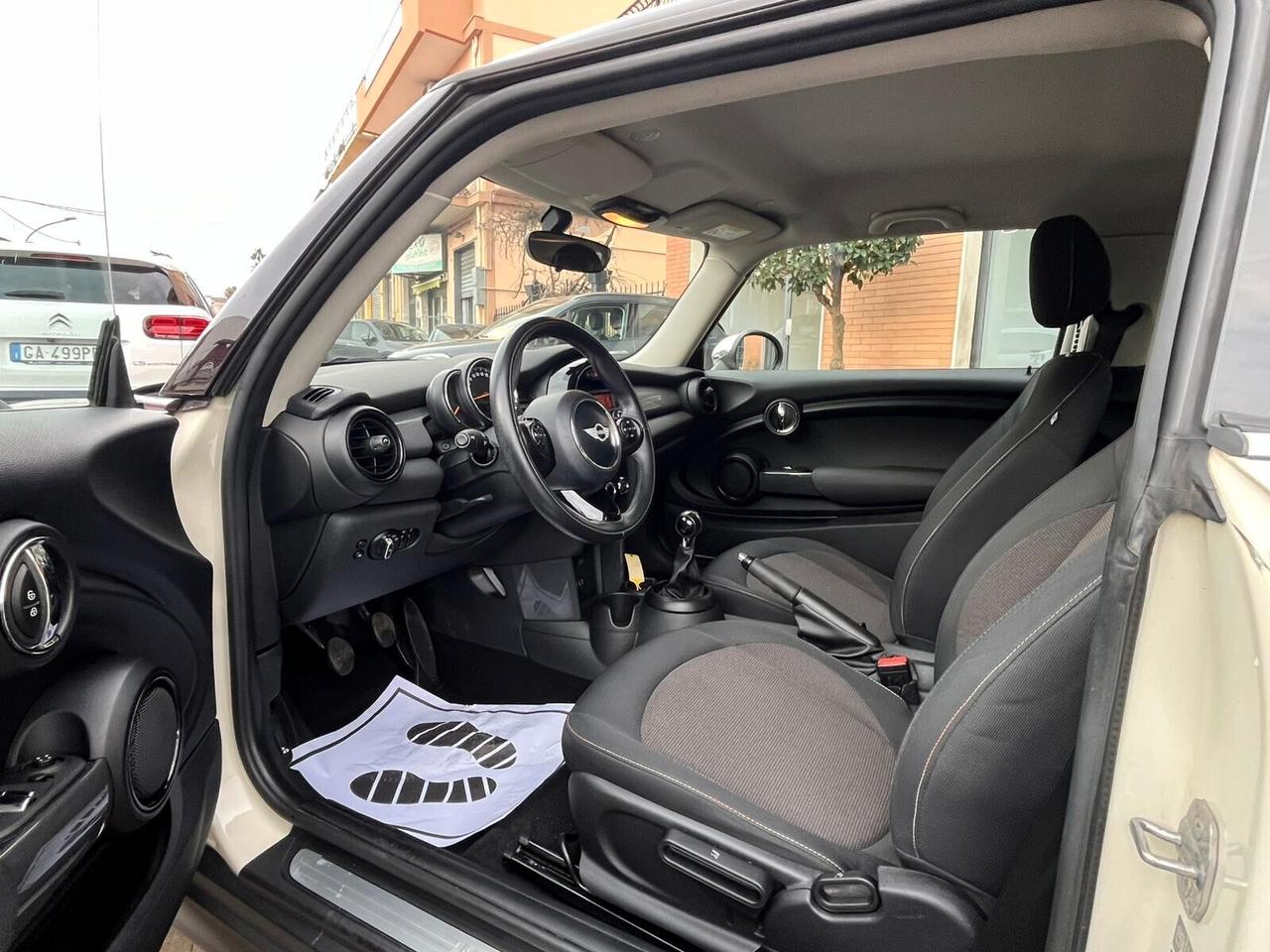 Mini 1.5 Cooper D 115cv